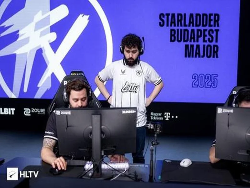 官宣：Fluxo与教练tacitus解约，管理层不满当前成绩